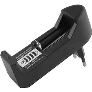 Lanterna recarregável, SUPERLED CREE, bivolt, LRV 135, VONDER